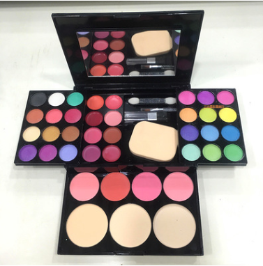 Makeup box make-up set