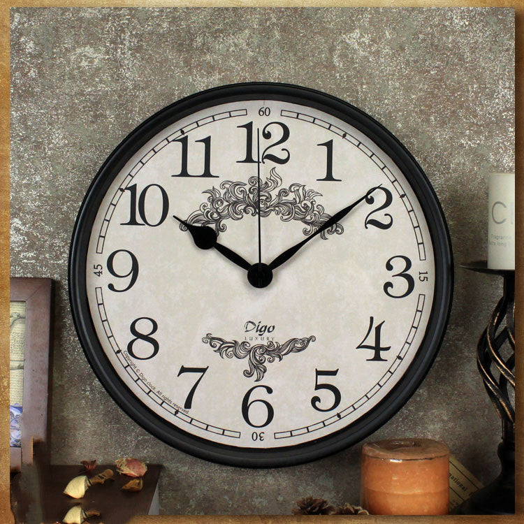 Retro Iron Wall Clock: Creative Metal Timepiece for Home Decor