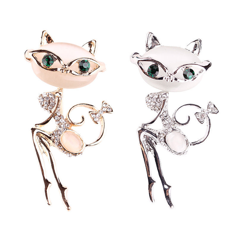 Silver Cat Brooch with Rhinestone Accents