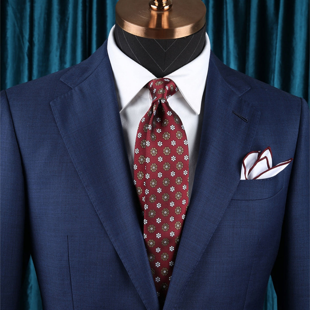 Men's Business High-End Silk Tie: Timeless Dot Pattern and Jacquard Processing