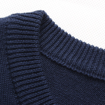 Stay Cozy in Style: Winter Men's Round Neck Thicken Sweater