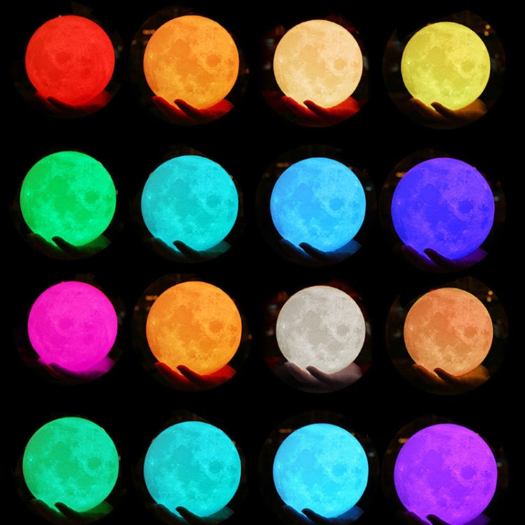 Customized 16-colors 3D Print Moon Lamp USB Charging Energy-saving LED Night Light with Remote Control & Wooden Holder Base