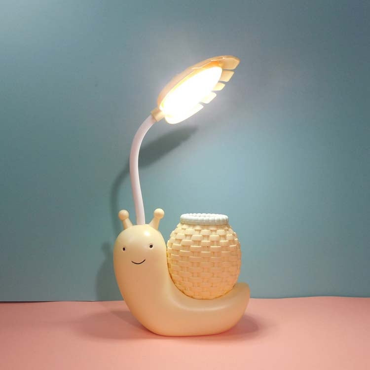 L-0 Cartoon Snail Pen Holder USB Rechargeable LED Soft Eye-Protection Desk Lamp