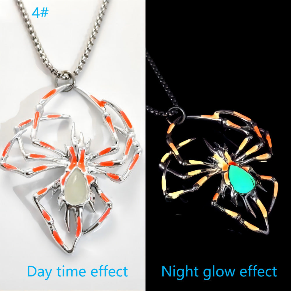 Halloween Creative Stereo Luminous Spider Necklace Jewerly Glowing Night Fluorescence Antique Vintage Glow In The Dark For Men Women Gift Party Halloween Day Club