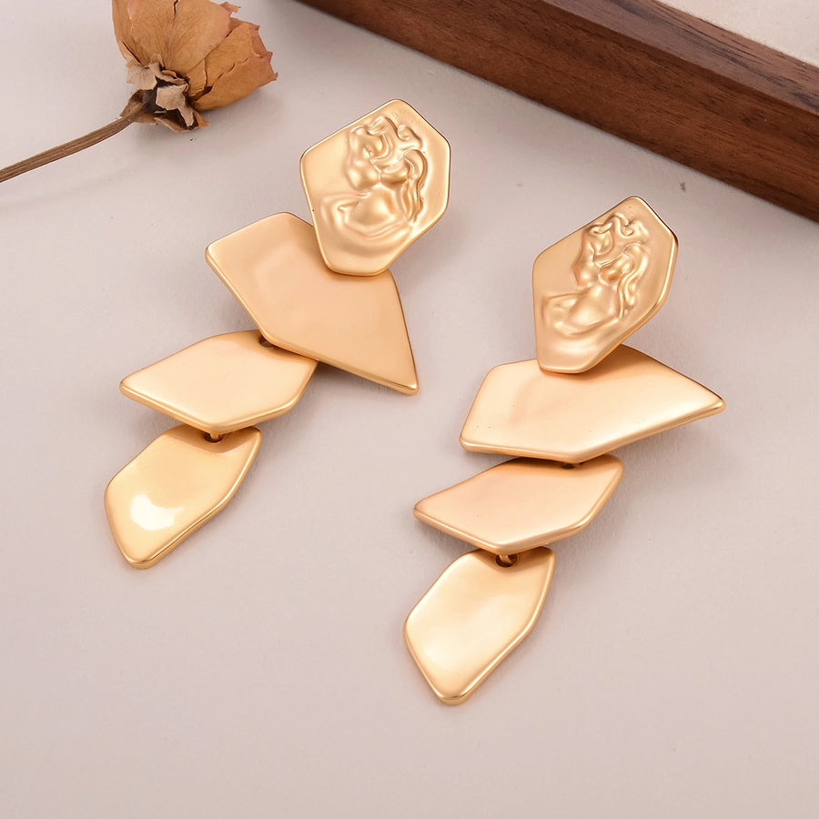 1 Pair Elegant Retro Streetwear Geometric Flower Patchwork Tassel Pleated Alloy Copper Drop Earrings